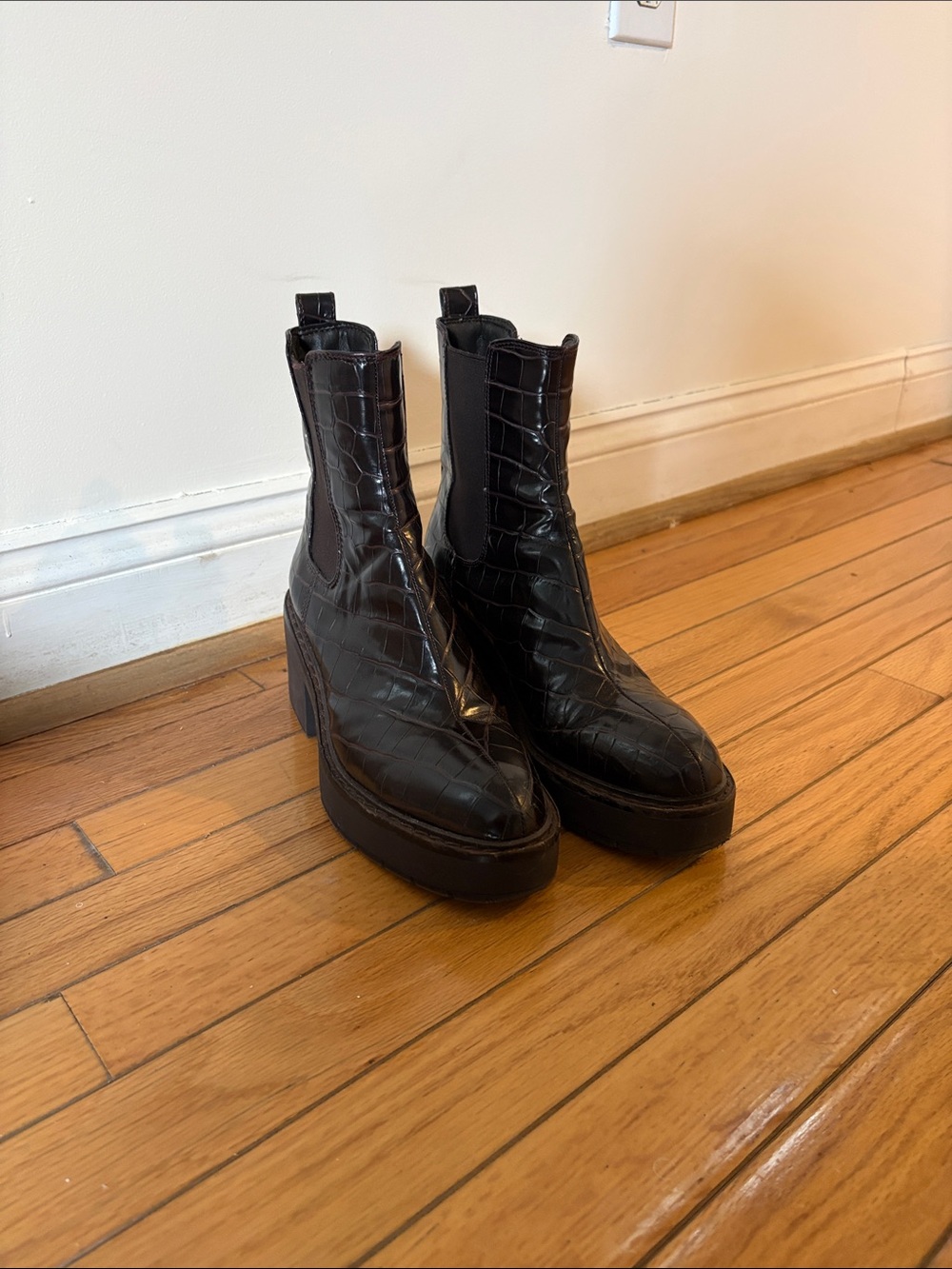 Sam Edelman Black Croc-Embossed Platform Chelsea Booties